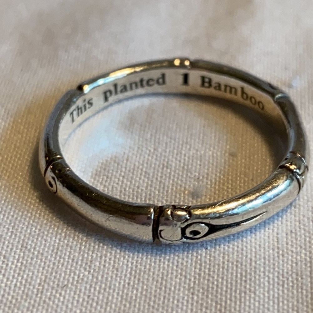 John Hardy Silver Band Ring - Picture 4 of 4